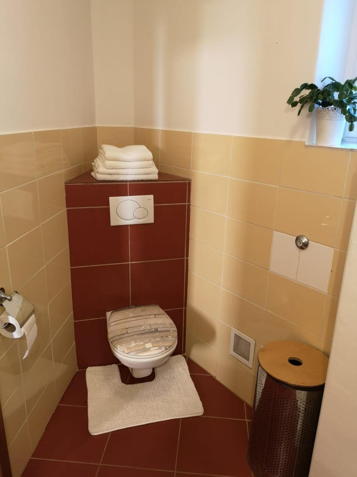 Apartmán Izba V Modrom Dome Limbach Exteriér fotografie